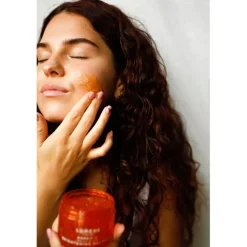 Nordic-C [Valo] Fresh Glow Brightening Gel Mask von Lumene