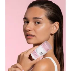 One.two.free! AHA + PHA Clarifying Facial Mask