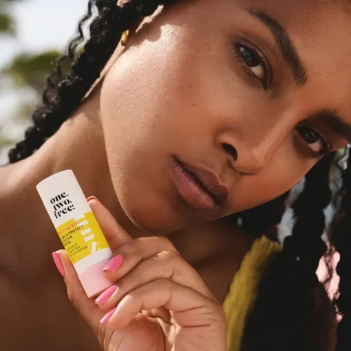 One.two.free! Care & Protect Lipstick SPF 30