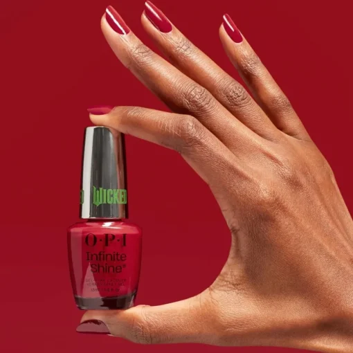 OPI x Wicked Infinite Shine Gel-Like Lacquer von OPI
