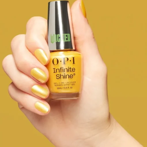 OPI x Wicked Infinite Shine Gel-Like Lacquer von OPI