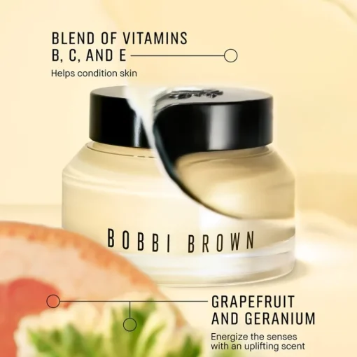 Pac-Man Vitamin Enriched Face Base von Bobbi Brown