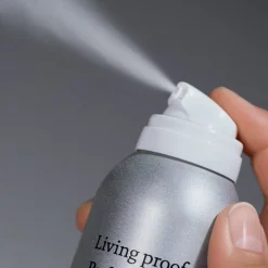 Perfect hair Day Advanced Clean Dry Shampoo von Living Proof