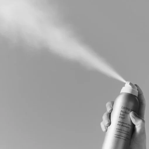 Perfect hair Day Advanced Clean Dry Shampoo von Living Proof