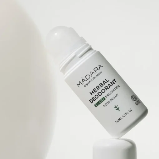 Pflege Herbal Deodorant von MÁDARA