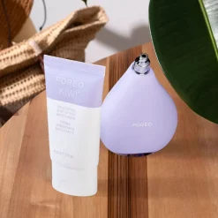 Pflege Oil Control Mattifying Moisturizer KIWI von Foreo