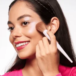Pinsel Blush & Highlighter Brush von Essence
