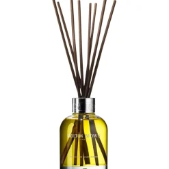Re-Charge Black Pepper Aroma Reeds von Molton Brown