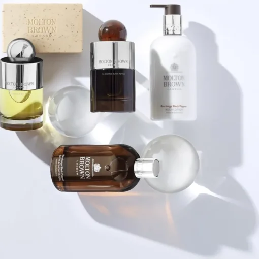 Re-Charge Black Pepper Eau de Parfum Spray von Molton Brown