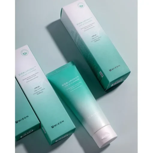 Reiniger Cicaluronic Low PH Cleansing Foam von Mizon
