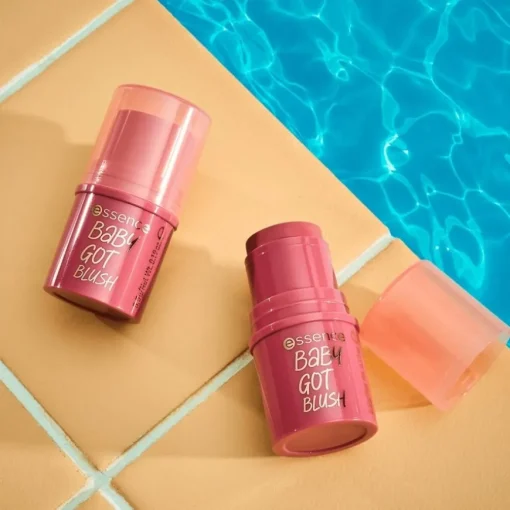 Rouge Baby Got Blush von Essence
