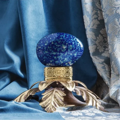 Sapphire Blue Eau de Parfum Spray von The House of Oud