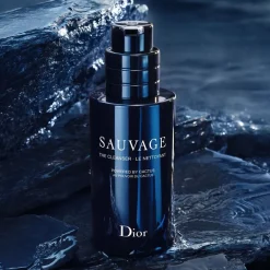 Sauvage Gesichtsreiniger Schwarze Kohle und Kaktus von DIOR