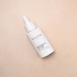 Seren & Öle Botanical Lifting Effect Hyaluron Serum von Rosental Organics