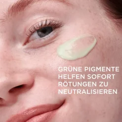 Seren Bye Bye Redness Serum von it Cosmetics