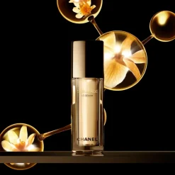 SEREN SUBLIMAGE LE SÉRUM Chanel Sublimage Le Sérum das ultimative Serum: regeneriertr und stärkt die Hautdichte von CHANEL