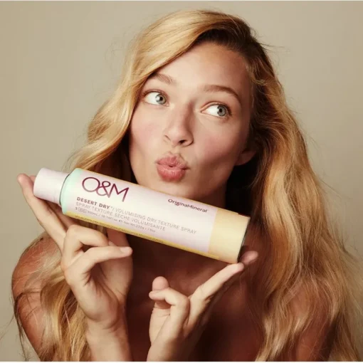 Shampoo Desert Dry Volumising Texture Spray Trockenshampoo von Original & Mineral