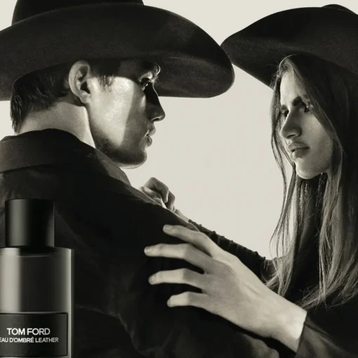 Signature Eau de Toilette Spray Eau D Ombre Leather von Tom Ford