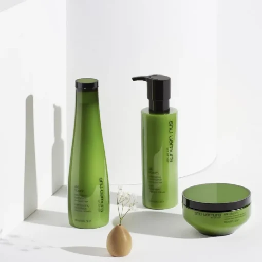 Silk Bloom Restorative Conditioner von Shu Uemura