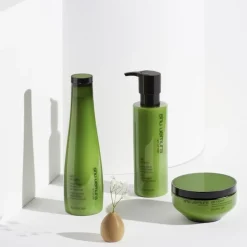 Silk Bloom Restorative Shampoo von Shu Uemura