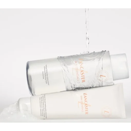 Skin Essentials Softening Cream to Foam Cleanser von Lancaster