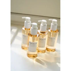 Skin1004 Madagascar Centella Light Cleansing Oil