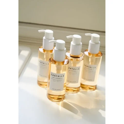 Skin1004 Madagascar Centella Light Cleansing Oil