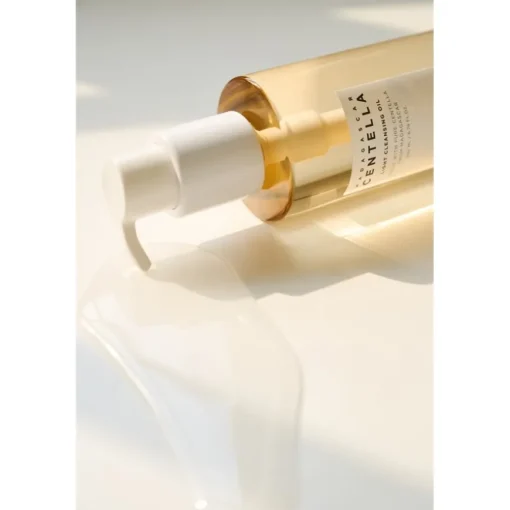 Skin1004 Madagascar Centella Light Cleansing Oil