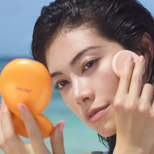 Sonnenmake-up Tanning Compact Foundation SPF 10 von Shiseido