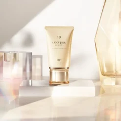 Sonnenschutz UV Protectrive Cream SPF 50+ PA++++ von Clé de Peau Beauté