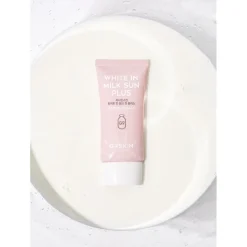 Sonnenschutz White in Milk Sun Plus SPF 50+ / PA++++ von G9 Skin