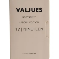 Special Collection Eau de Parfum Spray 19 | NINETEEN von VALJUES