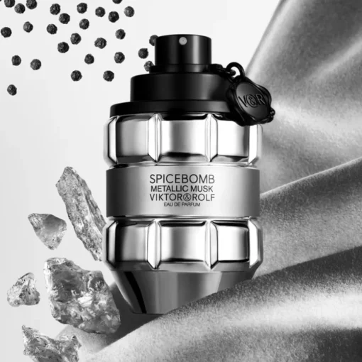 Spicebomb Eau de Parfum Spray Metallic Musk von Viktor & Rolf