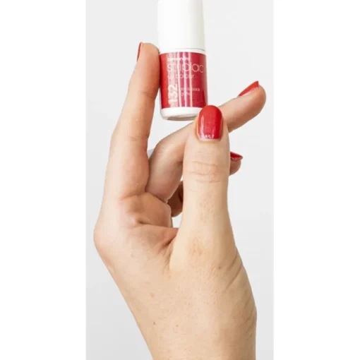 Striplac UV Colour UV Nagellack von Alessandro