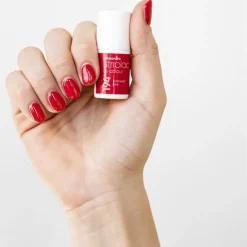 Striplac UV Colour UV Nagellack von Alessandro