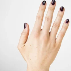 Striplac UV Colour UV Nagellack von Alessandro