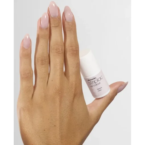 Striplac UV Colour UV Nagellack von Alessandro