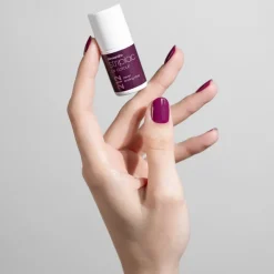 Striplac UV Colour UV Nagellack von Alessandro