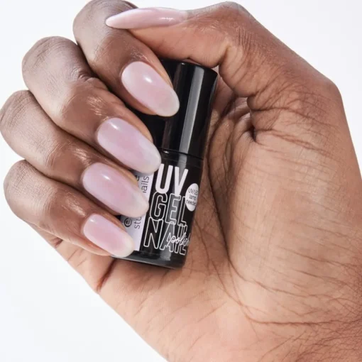 Studio Nails UV GEL NAIL Polish von Essence