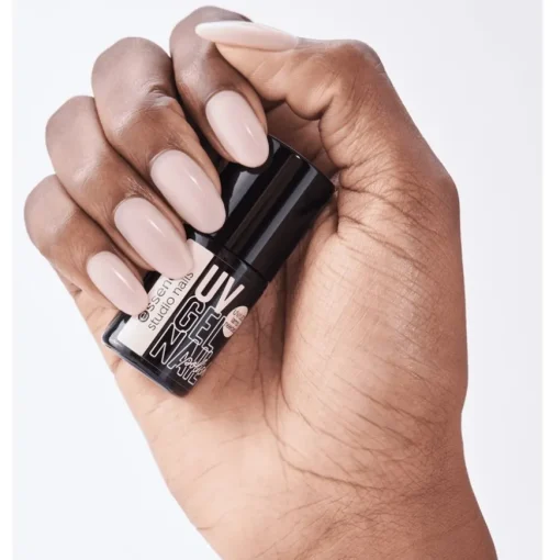 Studio Nails UV GEL NAIL Polish von Essence