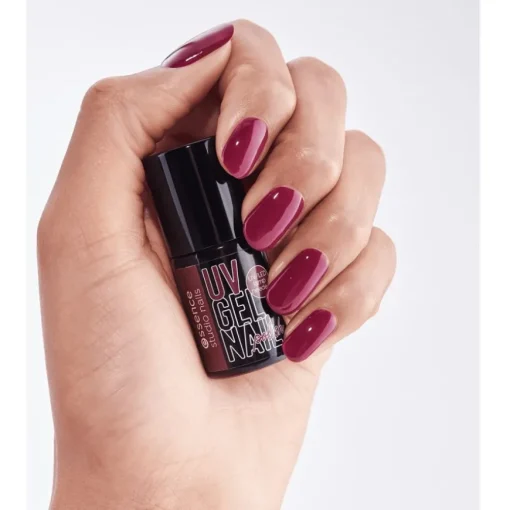 Studio Nails UV GEL NAIL Polish von Essence