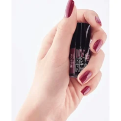 Studio Nails UV GEL NAIL Polish von Essence