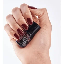 Studio Nails UV GEL NAIL Polish von Essence