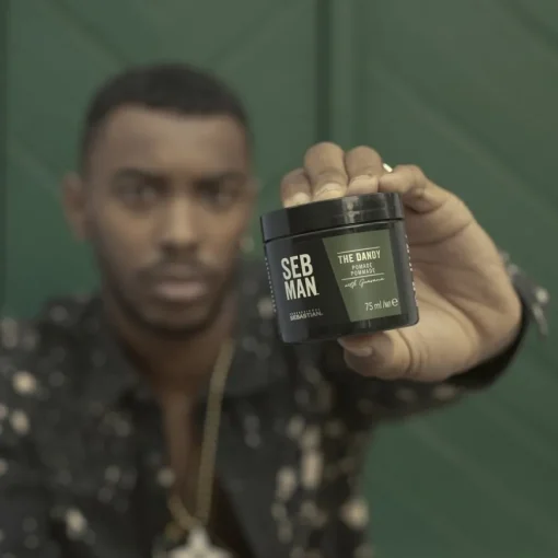 Styling The Dandy Light Hold Pomade von Sebastian