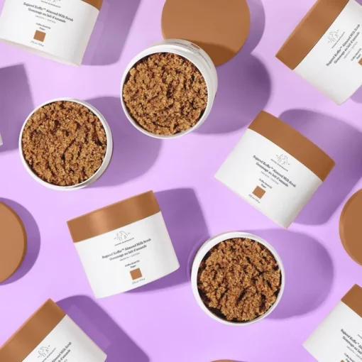 Sugared Koffie Almond Milk Scrub von Drunk Elephant