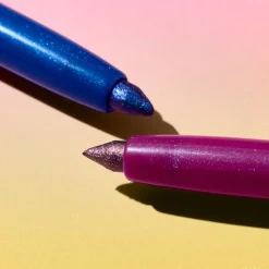 Superman Duochrome Eyepencil von Essence