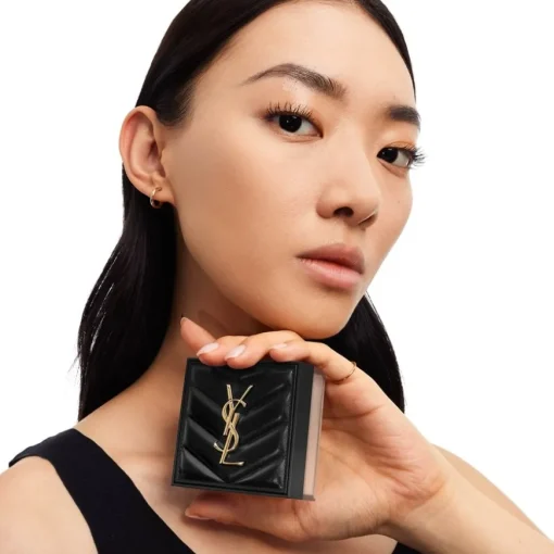 Teint All Hours Hyper Blur Loose Powder von Yves Saint Laurent