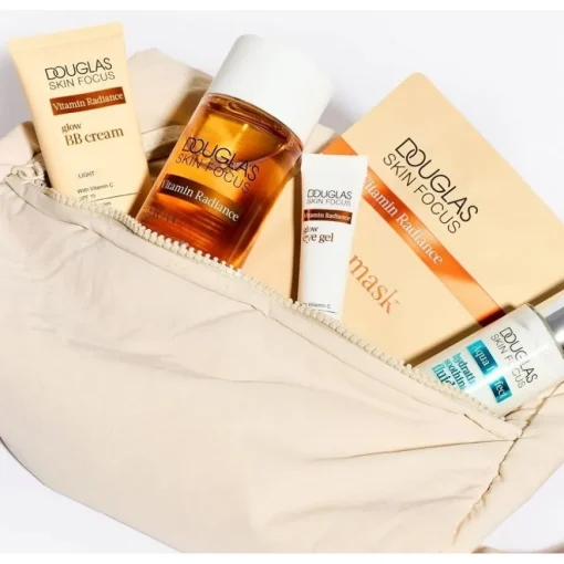 Teint Glow BB Cream SPF 15 von Douglas Collection