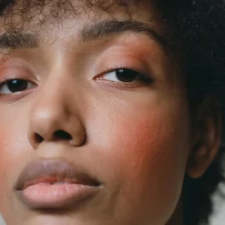 Teint MAGNETIC BLUSH Mineral Cheek Blusher von MÁDARA