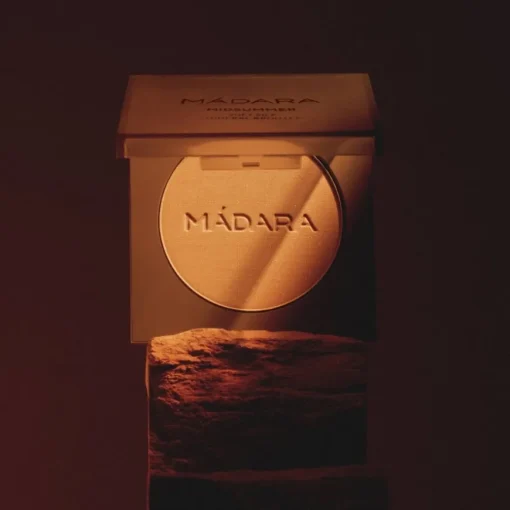 Teint Midsummer Soft Silk Mineral Bronzer von MÁDARA